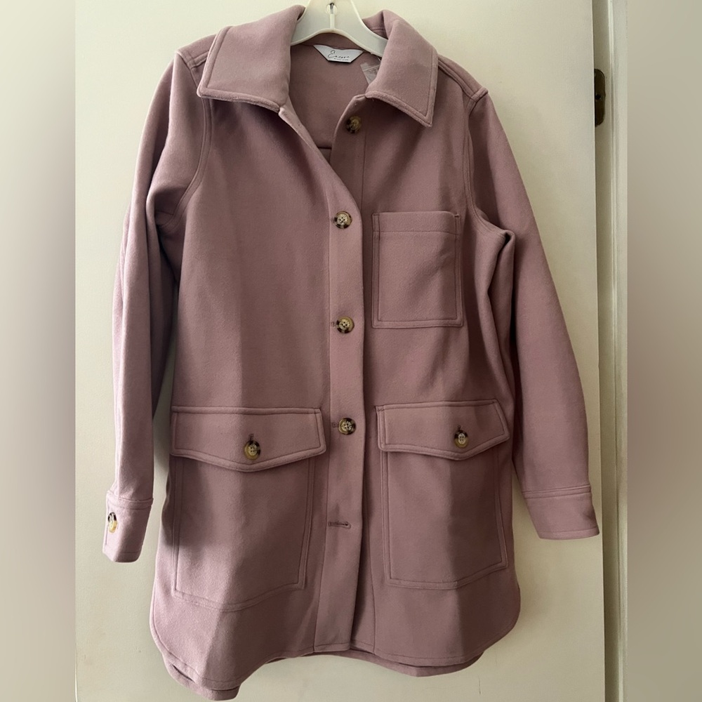 Pink Utility Jacket with Collared Neckline and Relaxed Fit
